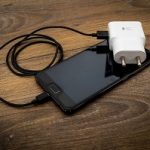 cara-memperbaiki-charger-hp