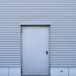 model-pintu-alumunium-putih