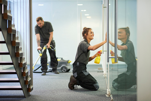 gaji-cleaning-service-kantor