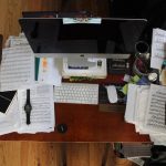 ruang-kantor-berantakan