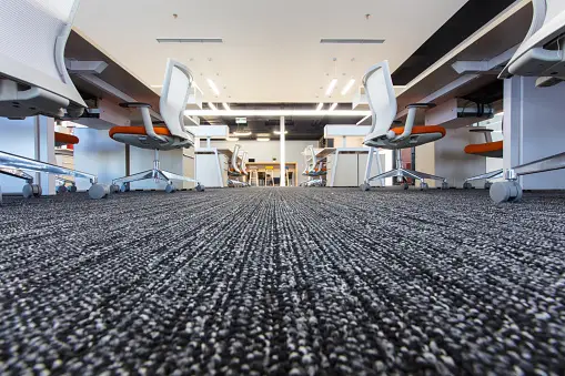 penggantian-karpet-kantor