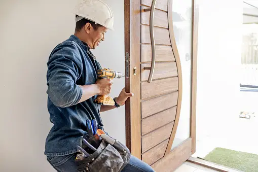jasa pembersihan pintu