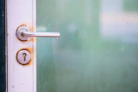 perbaikan knop pintu